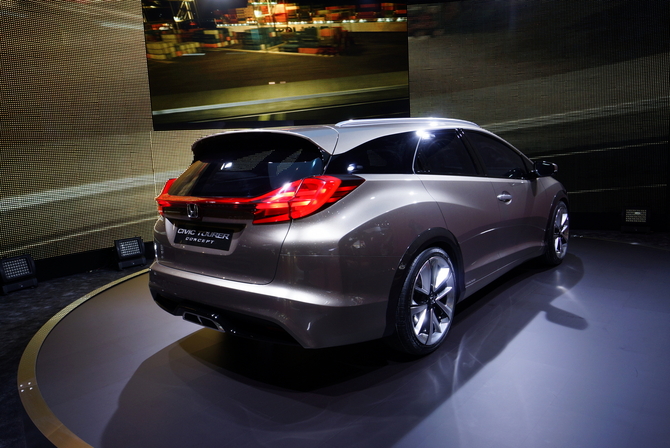 Honda Civic Tourer Concept Honda Civic Tourer Concept