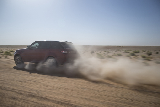 It is the first time that anyone has attempted to cross the desert in a fast time It is the first time that anyone has attempted to cross the desert in a fast time