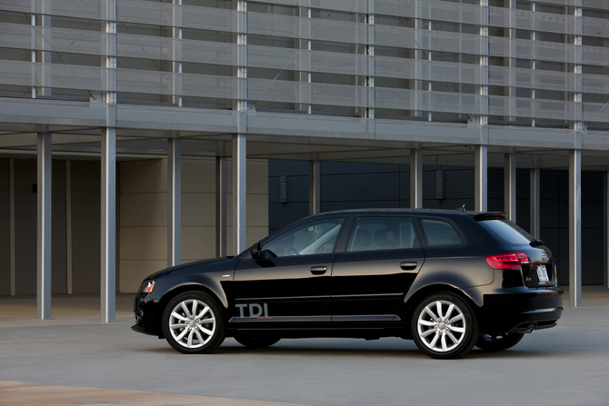 Audi A3 2.0T PZEV Premium Audi A3 2.0T PZEV Premium