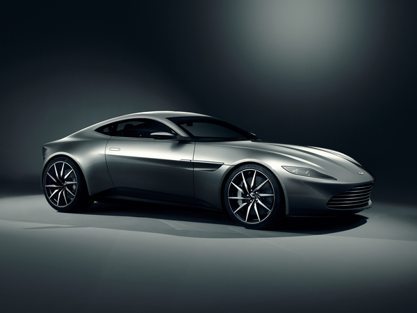 Aston Martin criou veículo especialmente para o novo 007 James Bond Spectre Aston Martin criou veículo especialmente para o novo 007 James Bond Spectre