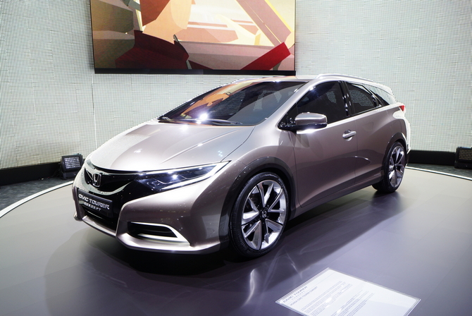 Honda Civic Tourer Concept Honda Civic Tourer Concept