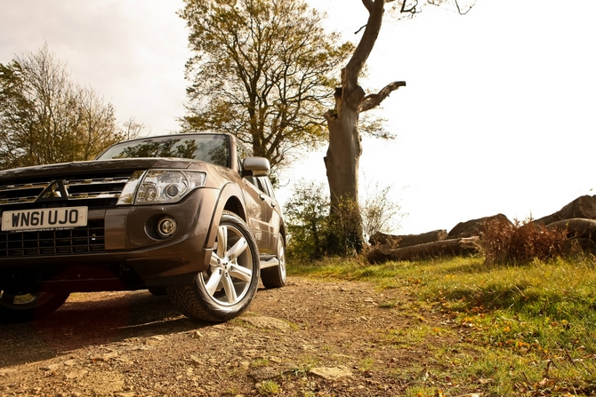 Mitsubishi Shogun 4 Mitsubishi Shogun 4