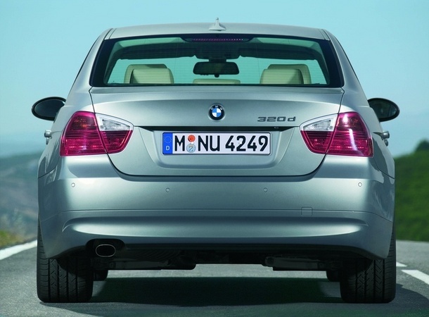 BMW 320d Automatic BMW 320d Automatic