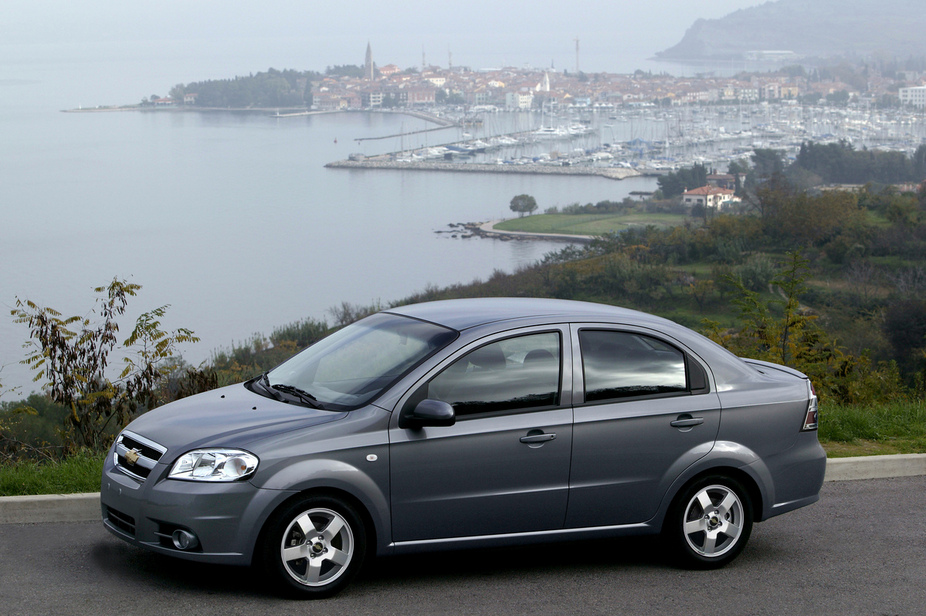 Chevrolet Aveo 1.4 LT 1 photo and 57 specs