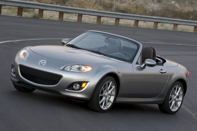 Mazda MX-5 Special Edition Power Retractable HT Mazda MX-5 Special Edition Power Retractable HT