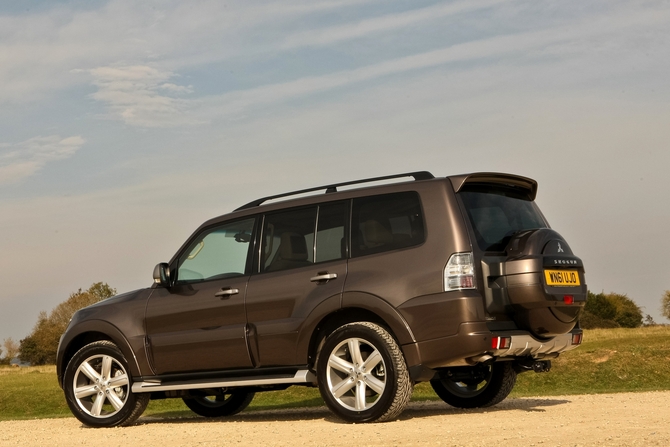 Mitsubishi Shogun 4 Mitsubishi Shogun 4