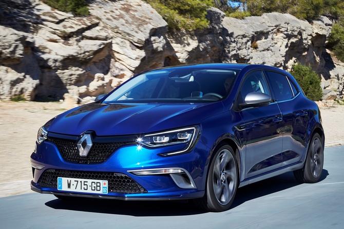 Renault Mégane Energy TCe 205 EDC GT Renault Mégane Energy TCe 205 EDC GT