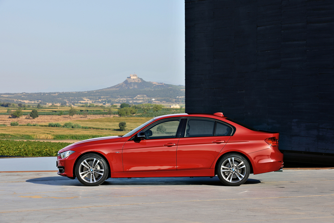 Sixth-Gen BMW 3-Series Gets Total Redesign with New Styling, Engines and Tech Sixth-Gen BMW 3-Series Gets Total Redesign with New Styling, Engines and Tech