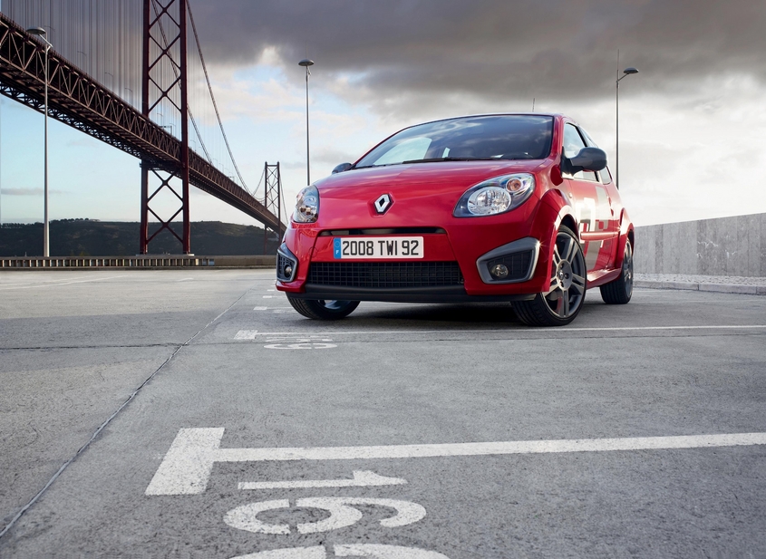 Renault Twingo Rs Cup 4 Photos And 12 Specs Autoviva Com