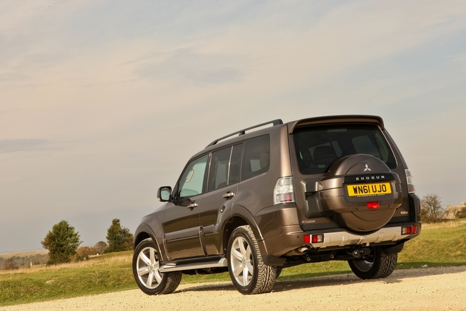 Mitsubishi Shogun 4 Mitsubishi Shogun 4