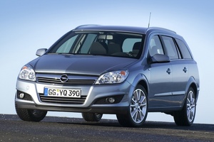 Opel Astra Caravan Enjoy 1.9 CDTI