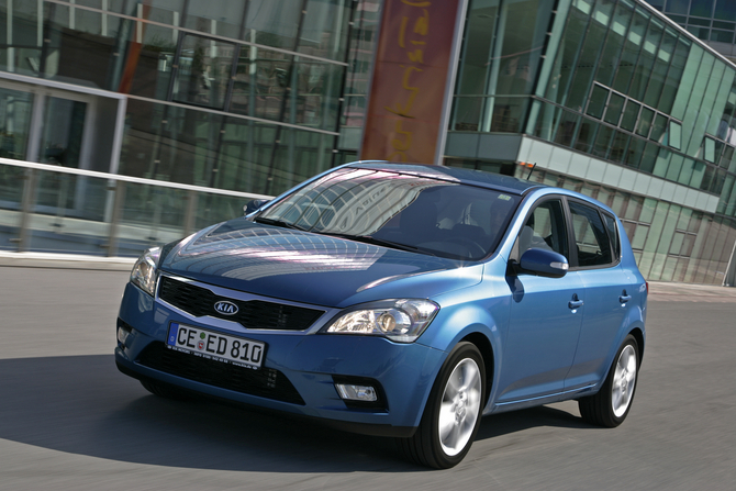 Kia cee'd Kia cee'd
