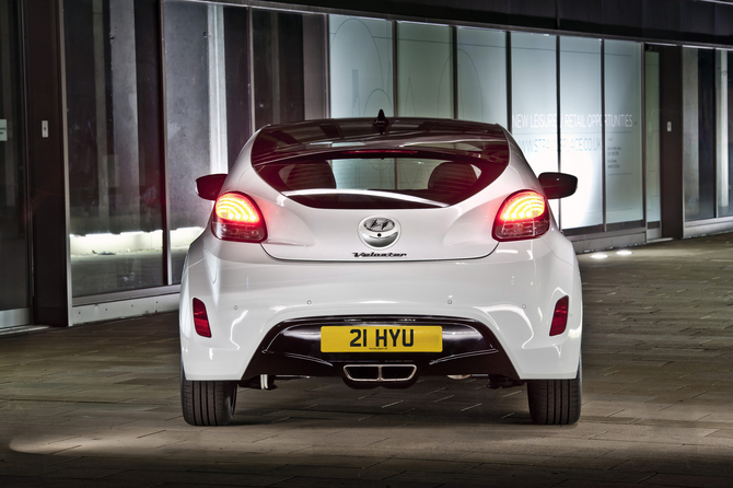 Hyundai Veloster Hyundai Veloster