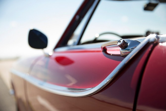 Irv Gordon fuhr drei Millionen Meilen mit seinem Volvo P1800 Irv Gordon fuhr drei Millionen Meilen mit seinem Volvo P1800
