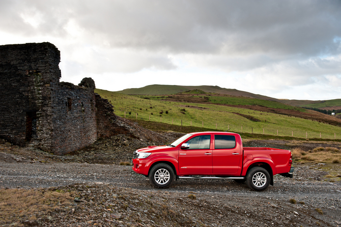 Toyota Hilux 7 Toyota Hilux 7