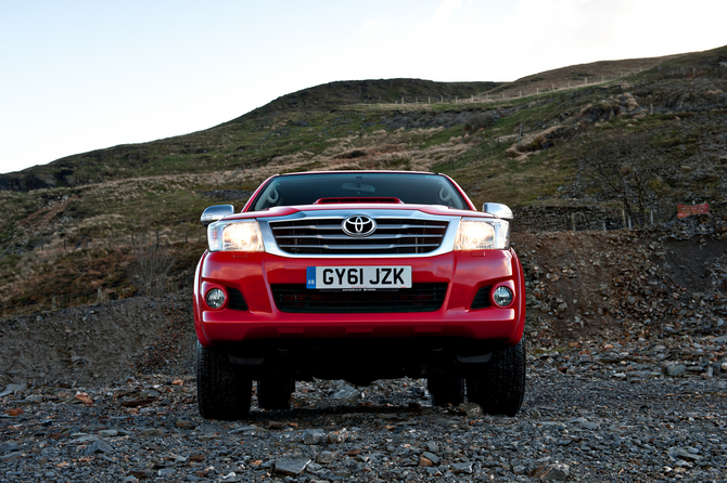 Toyota Hilux 7 Toyota Hilux 7
