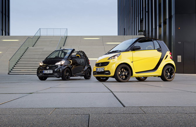 Das Modell gibt es als Coupé und Cabrio Das Modell gibt es als Coupé und Cabrio