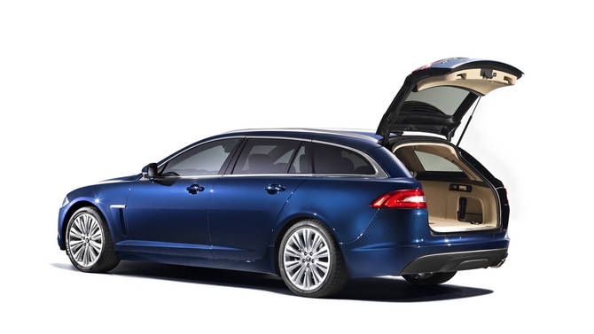 Jaguar XF Sportbrake 2.2D Jaguar XF Sportbrake 2.2D
