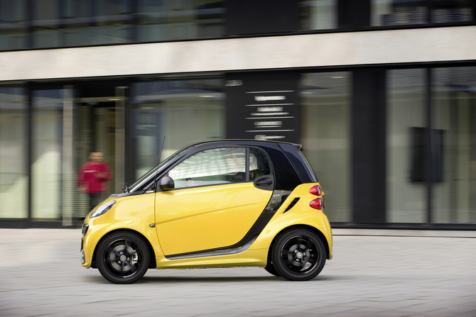 Existem duas opções de motor Existem duas opções de motor