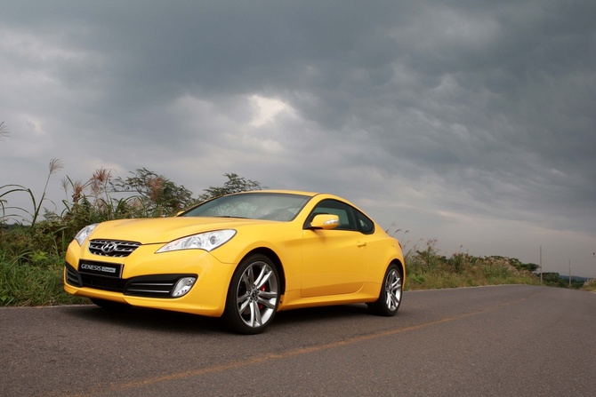 Hyundai Genesis Coupé Coupe3.8 Track Auto With Navigation Hyundai Genesis Coupé Coupe3.8 Track Auto With Navigation