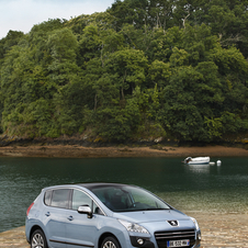Peugeot 3008 HYbrid4 99G Peugeot 3008 HYbrid4 99G