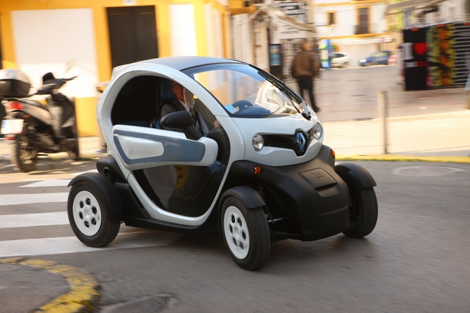 Renault Twizy Intens Blue Renault Twizy Intens Blue