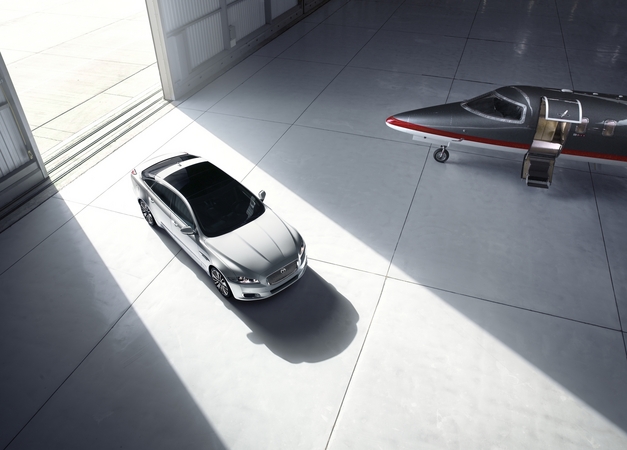 Jaguar XJ Ultimate Edition melhora conforto do XJ Jaguar XJ Ultimate Edition melhora conforto do XJ
