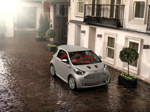 A Aston Martin criou o Cygnet para reduzir a sua média de consumo de combustível A Aston Martin criou o Cygnet para reduzir a sua média de consumo de combustível