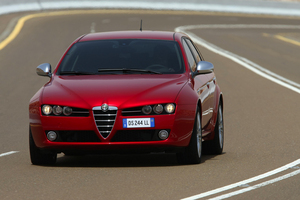 Alfa Romeo 159 Sw 2 0 Jtdm Distinctive Ti 1 Photo And