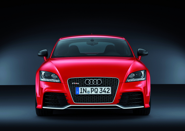 Audi TT RS Plus Gets 20HP Boost and 280km/h Top Speed Audi TT RS Plus Gets 20HP Boost and 280km/h Top Speed