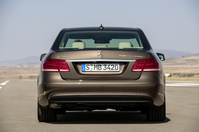 The rear is meant to look wider The rear is meant to look wider