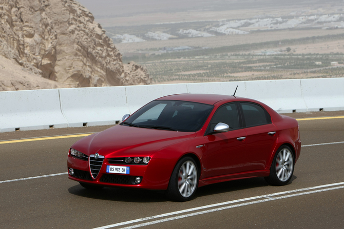 Alfa Romeo 159 2.0 JTDm 16v 170cv Distictive Sport Alfa Romeo 159 2.0 JTDm 16v 170cv Distictive Sport