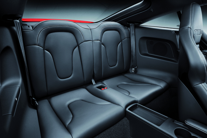 Audi TT RS Plus Gets 20HP Boost and 280km/h Top Speed Audi TT RS Plus Gets 20HP Boost and 280km/h Top Speed