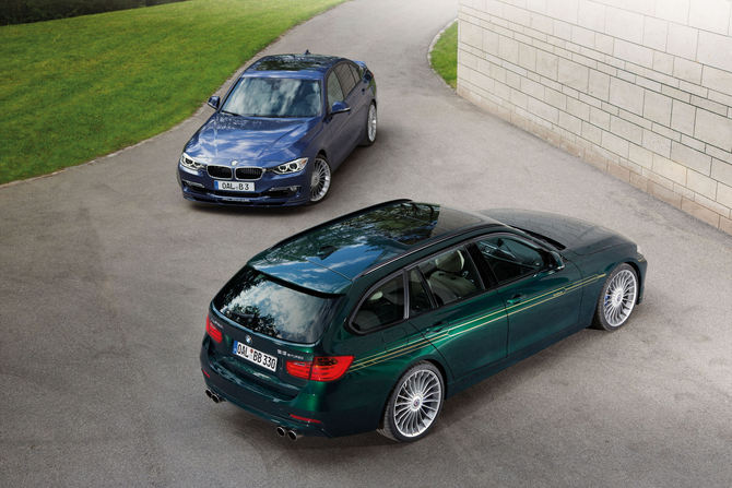 It is offered as a wagon or sedan It is offered as a wagon or sedan