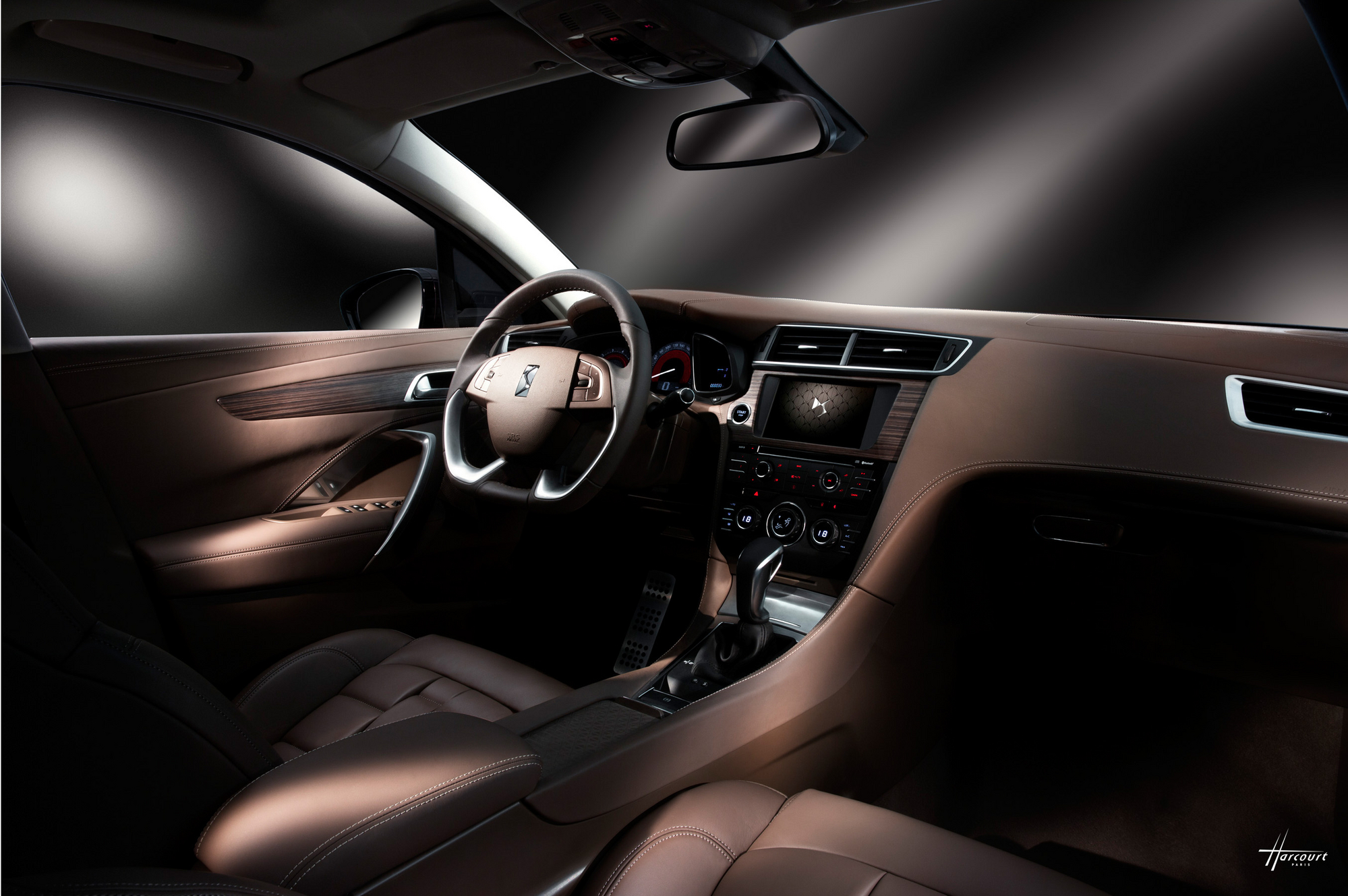 Citroen Ds5 Ls Luxury Sedan Debuts In Paris For Chinese