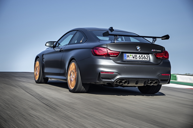 BMW M4 GTS BMW M4 GTS