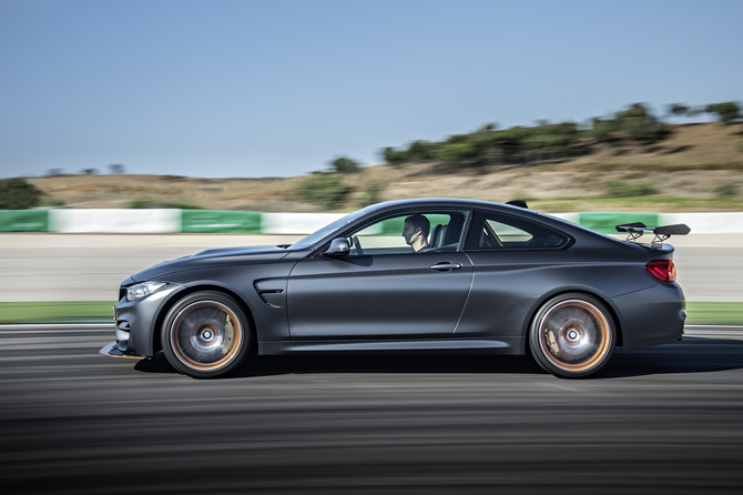 BMW M4 GTS BMW M4 GTS
