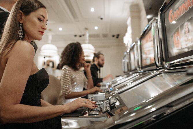 Choosing a Free Spins No Deposit Internet Casino Game
Choosing a Free Spins No Deposit Internet Casino Game