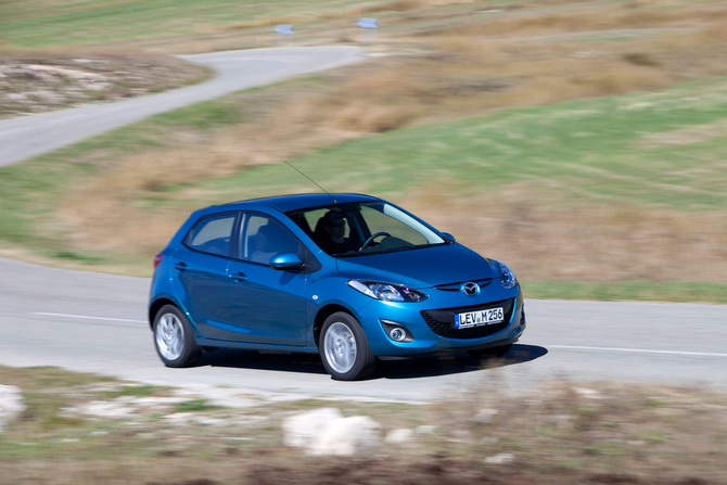 Mazda 2 MZR 1.5 Sport Plus 102 Mazda 2 MZR 1.5 Sport Plus 102