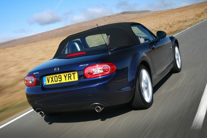 Mazda MX-5 Open 2.0i SE Mazda MX-5 Open 2.0i SE