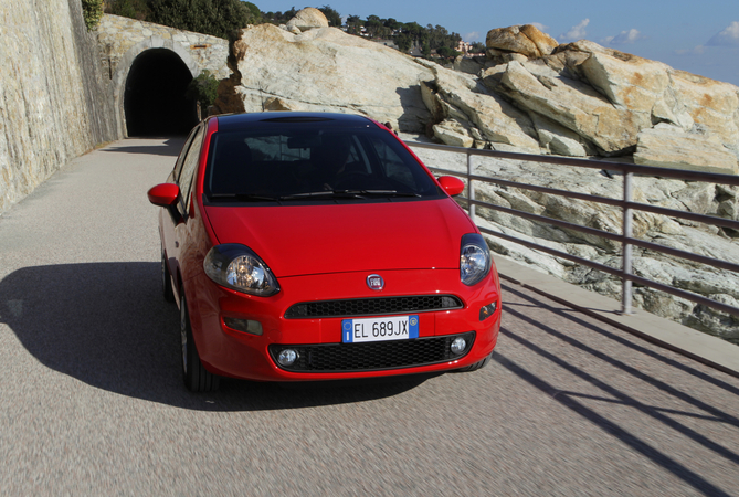 Fiat Punto 0.9 Twinair Start&Stop Twinair Fiat Punto 0.9 Twinair Start&Stop Twinair