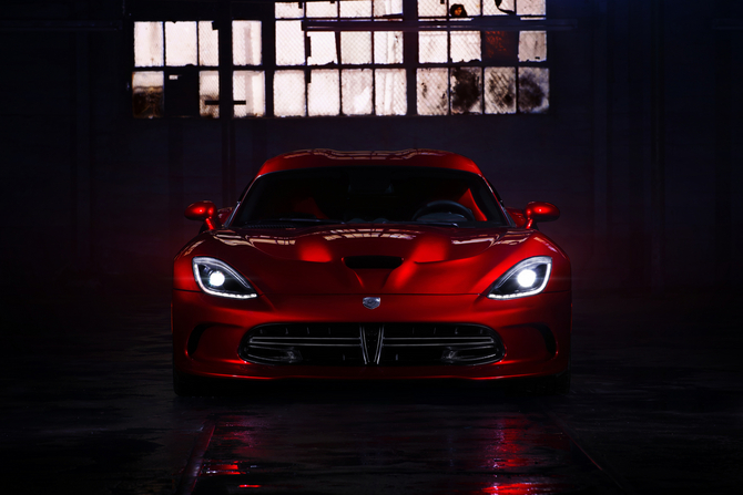 2013 Dodge Viper Rolls Out with Help from Ferrari on Interior 2013 Dodge Viper Rolls Out with Help from Ferrari on Interior