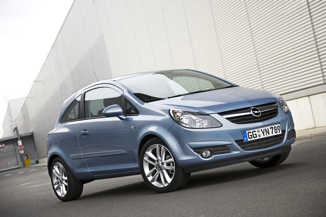 Opel Corsa 1.2 Cosmo Opel Corsa 1.2 Cosmo