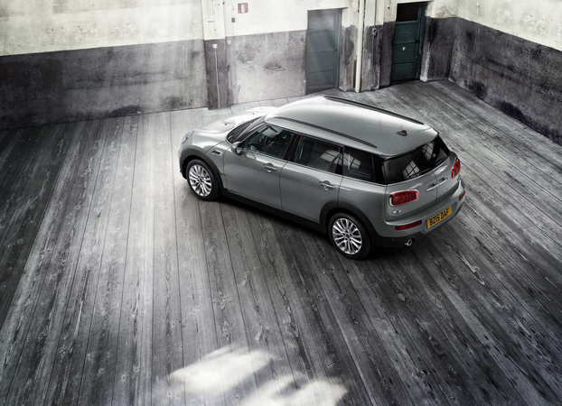 MINI (BMW) One D Clubman MINI (BMW) One D Clubman