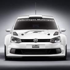 Carlos Sainz Working Closely with Volkswagen to Develop WRC Car Carlos Sainz Working Closely with Volkswagen to Develop WRC Car