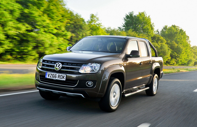 Volkswagen Amarok V6 3.0 TDI Highline 4X4 Volkswagen Amarok V6 3.0 TDI Highline 4X4