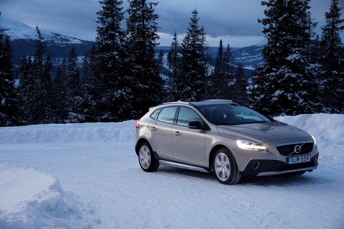 Volvo V40 Cross Country D2 Plus Volvo V40 Cross Country D2 Plus