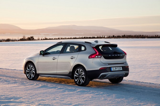 Volvo V40 Cross Country D2 Pro Volvo V40 Cross Country D2 Pro