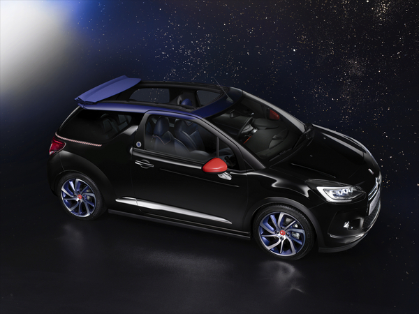 Les deux concepts DS 3 & DS 3 CABRIO sont résolument stylés et incarnent parfaitement le chic parisien Les deux concepts DS 3 & DS 3 CABRIO sont résolument stylés et incarnent parfaitement le chic parisien