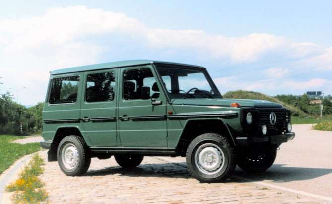 Mercedes benz g wagon 290